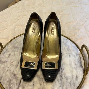 Authentic Snakeskin Vintage Gucci Pumps